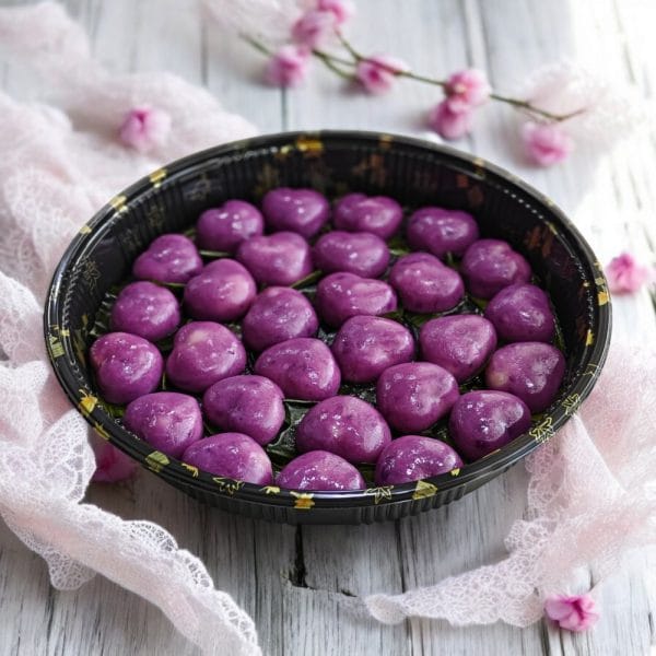 Premium Sweet Kueh Purple Sweet Potato Heart Shape Orh Nee Kueh