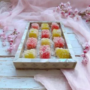 Ubi Royale Strawberry & Passion Fruit Cassava