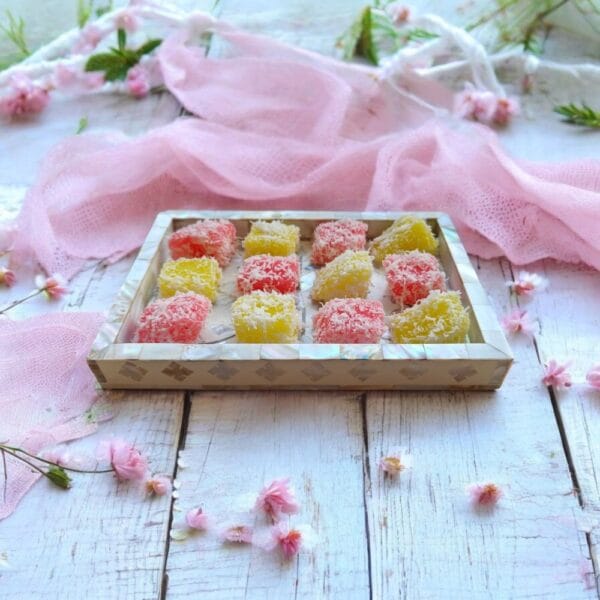 Ubi Royale Strawberry & Passion Fruit Cassava 2