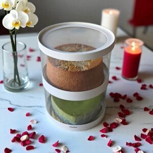SG60 National Day Sweet Duo: Taro Chiffon & Pandan Heart Cake Set